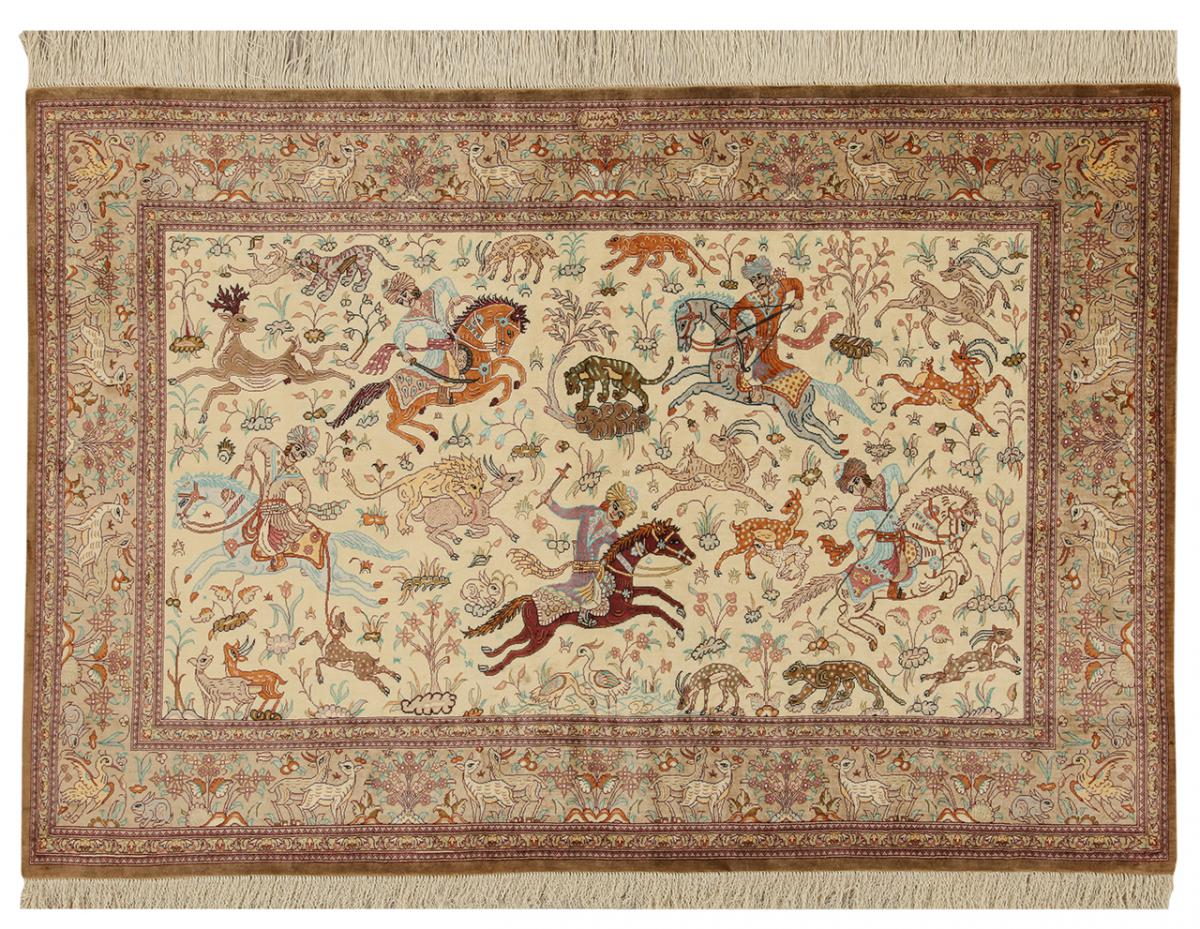 Persian Rug Qum Silk 4'10"x3'4" 4'10"x3'4", Persian Rug Knotted by hand