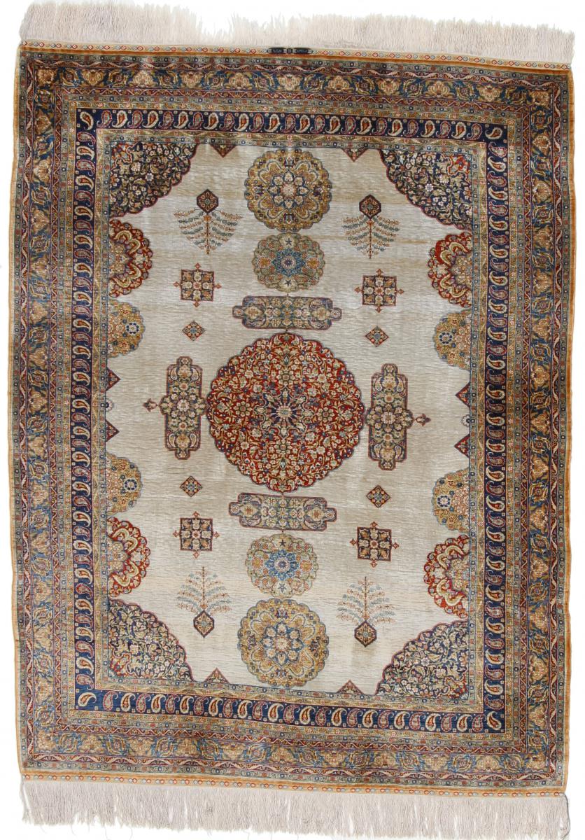  Hereke Silkki Antiikki 169x131 169x131, Persialainen matto Solmittu käsin
