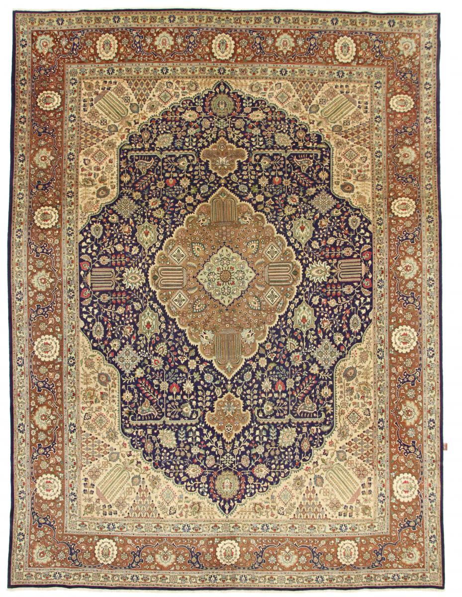 Persian Rug Tabriz 13'5"x9'10" 13'5"x9'10", Persian Rug Knotted by hand
