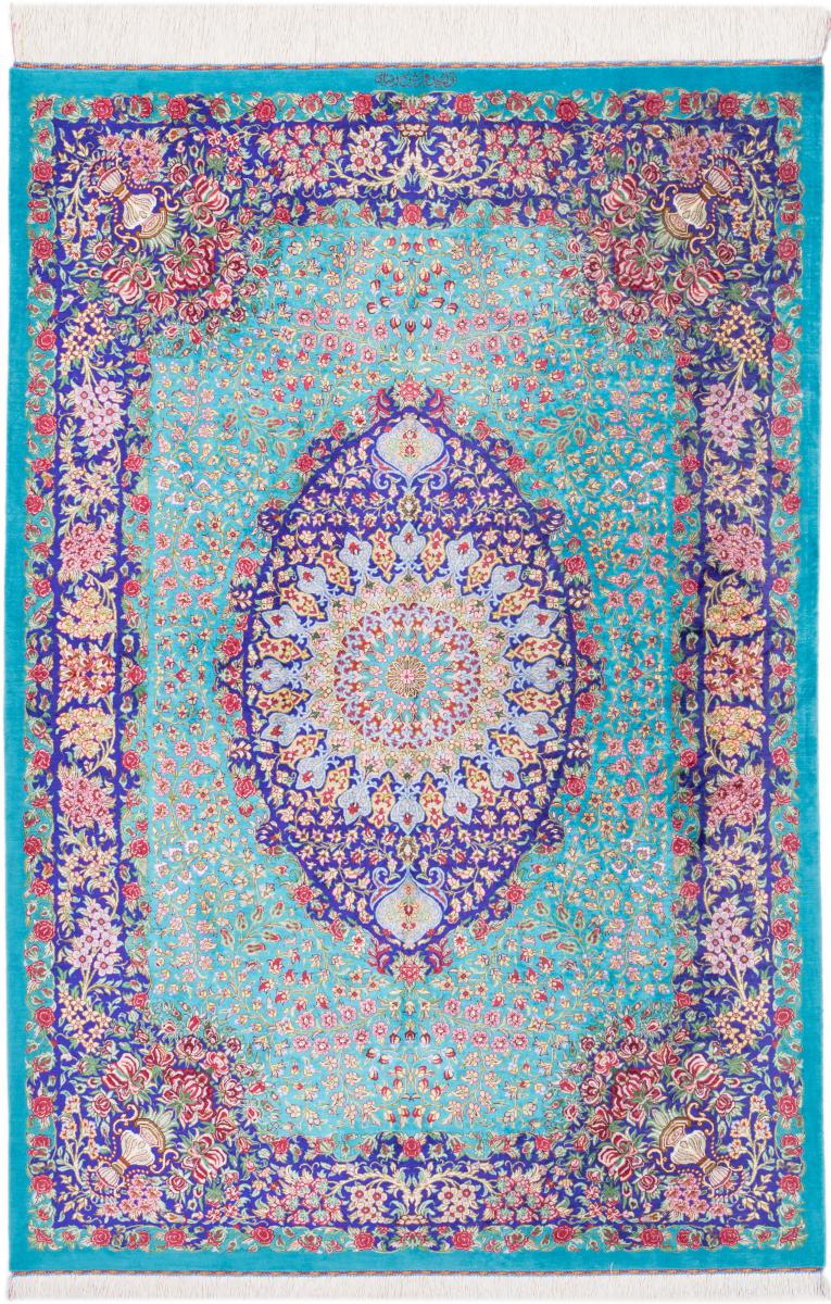 Persian Rug Qum Silk Signed Rezaei 6'5"x4'4" 6'5"x4'4", Persian Rug Knotted by hand