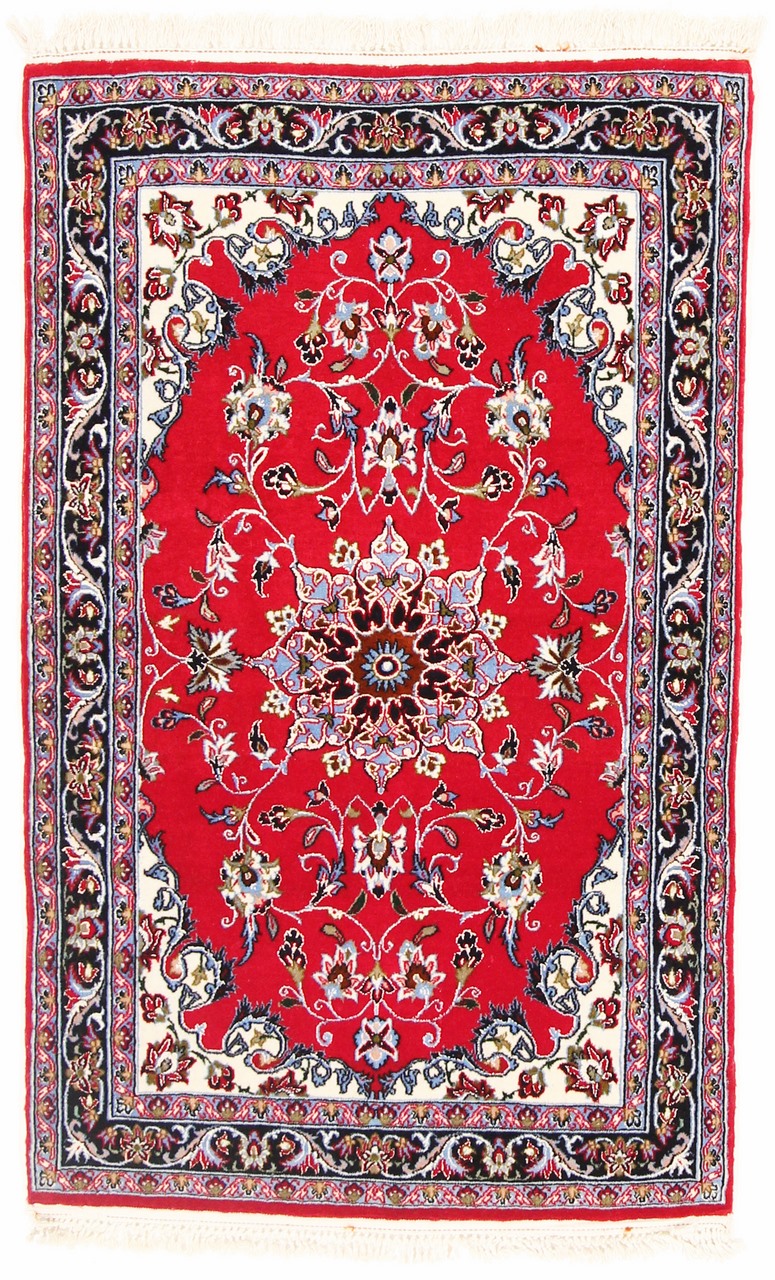 Persian Rug Isfahan Silk Warp 105x65 105x65, Persian Rug Knotted by hand