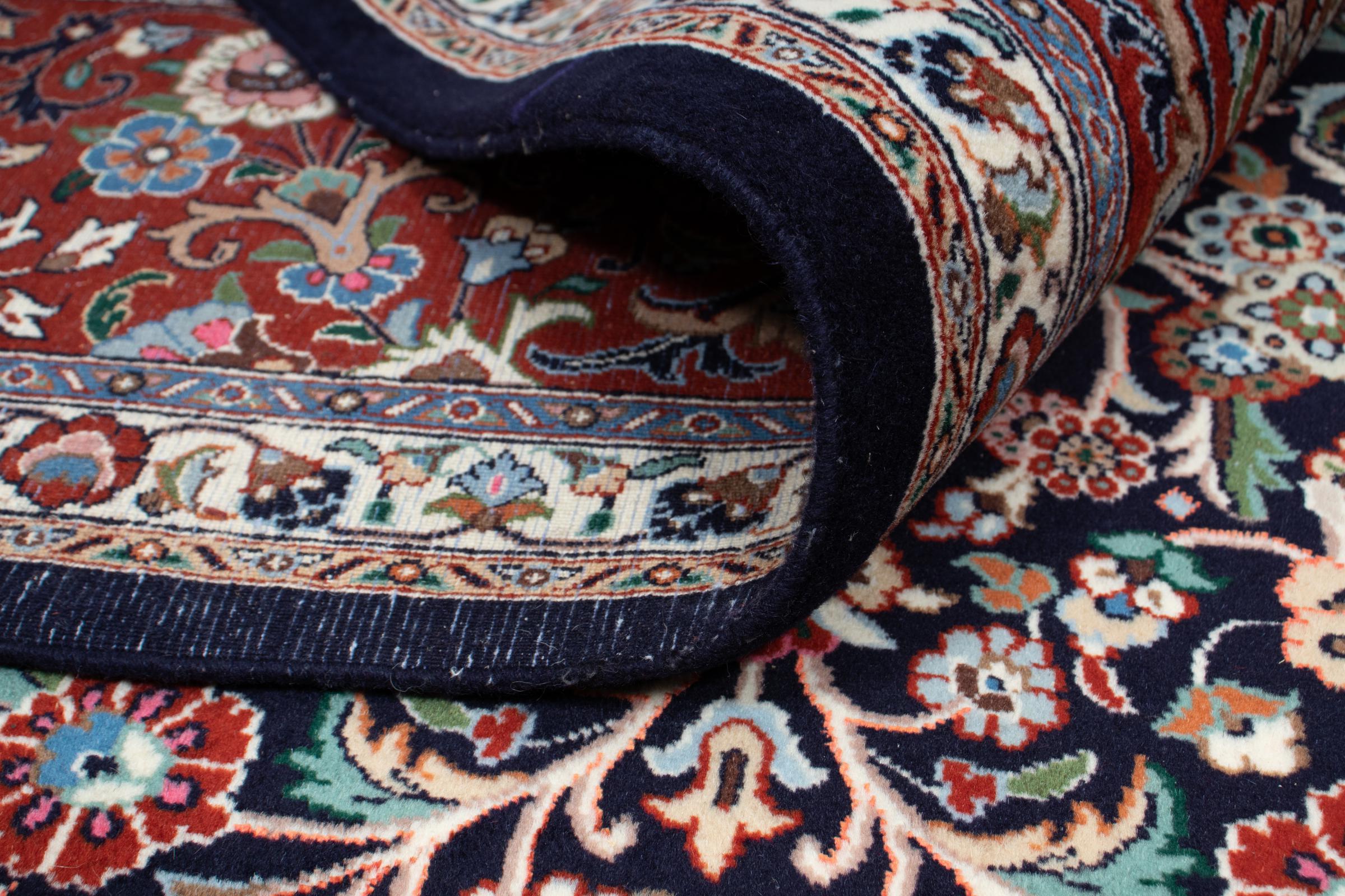 Moud 338x244 ID166105 | NainTrading: Oriental Carpets in 350x250