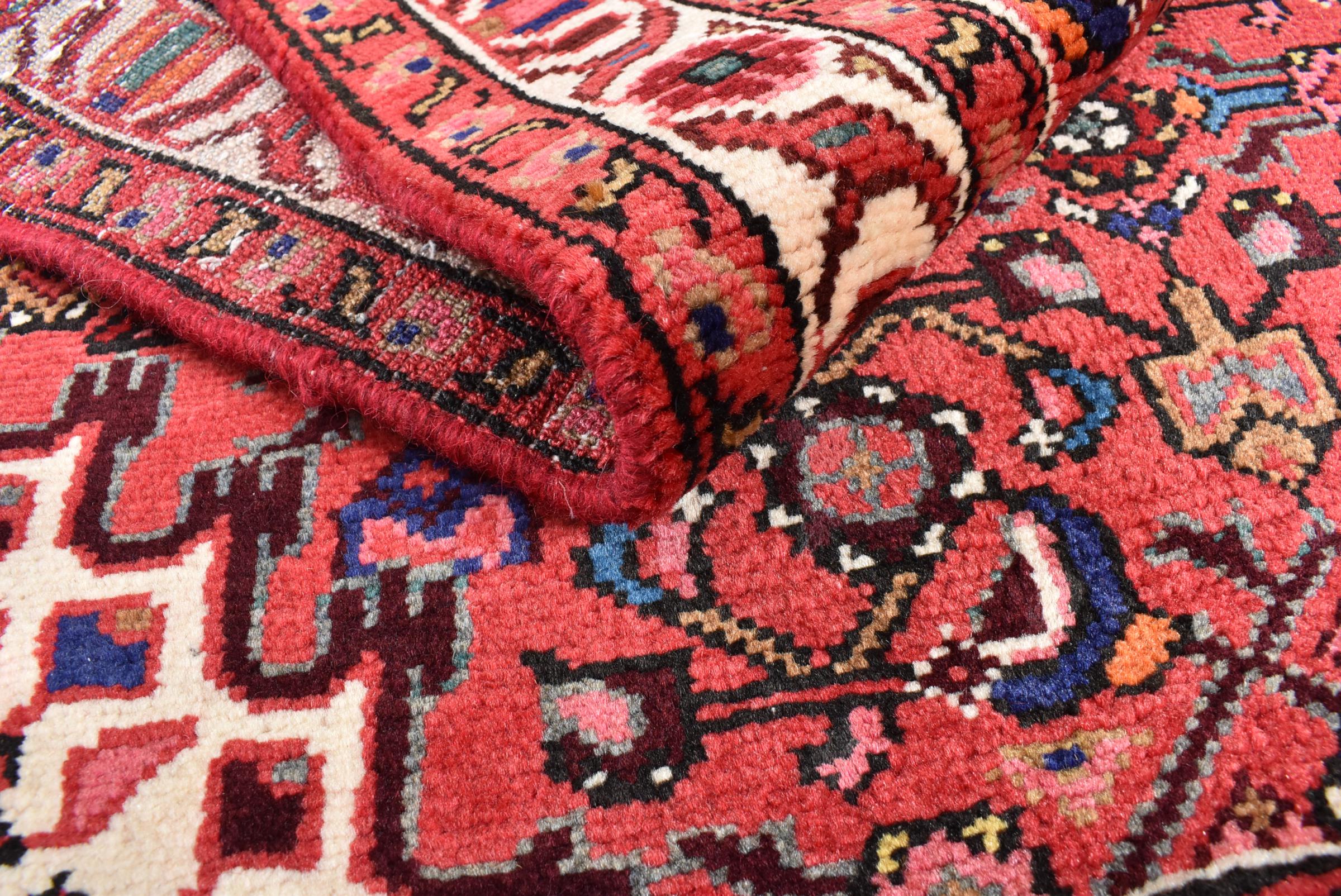 Hosseinabad 181x108 ID169173  NainTrading: Oriental Carpets in 180x120