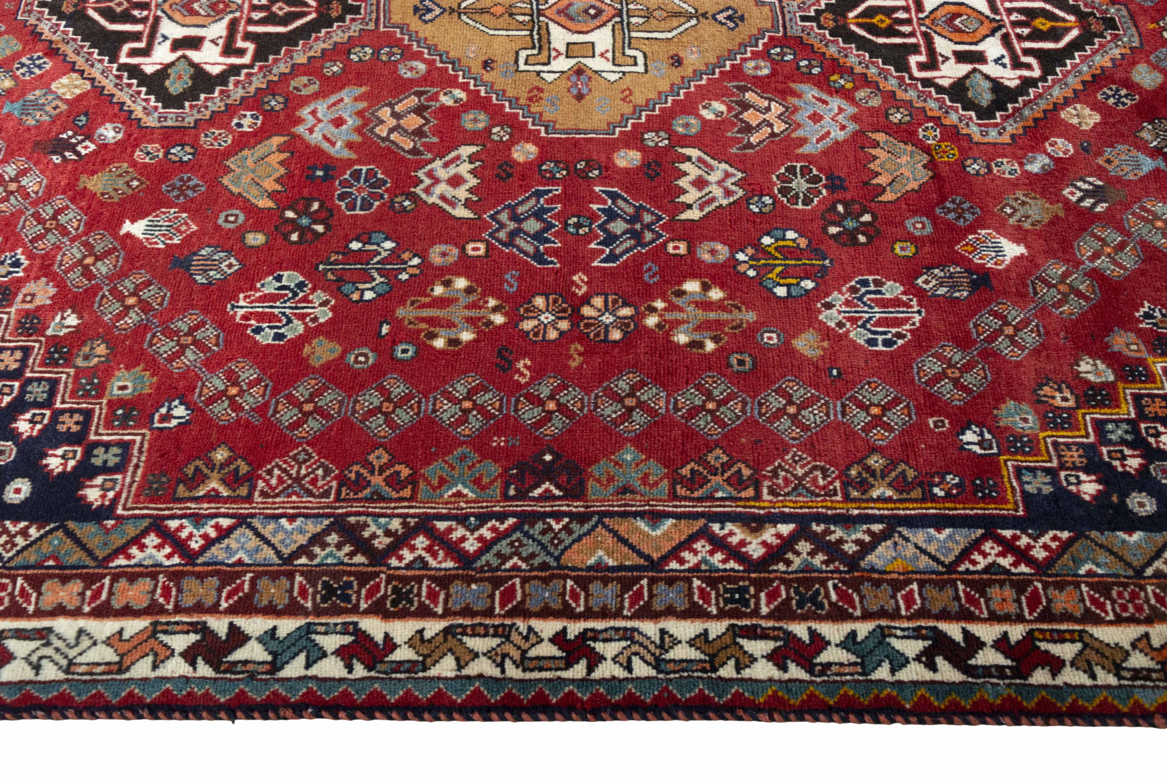 Shiraz 251x147 ID208533  NainTrading: Oriental Carpets in 240x170