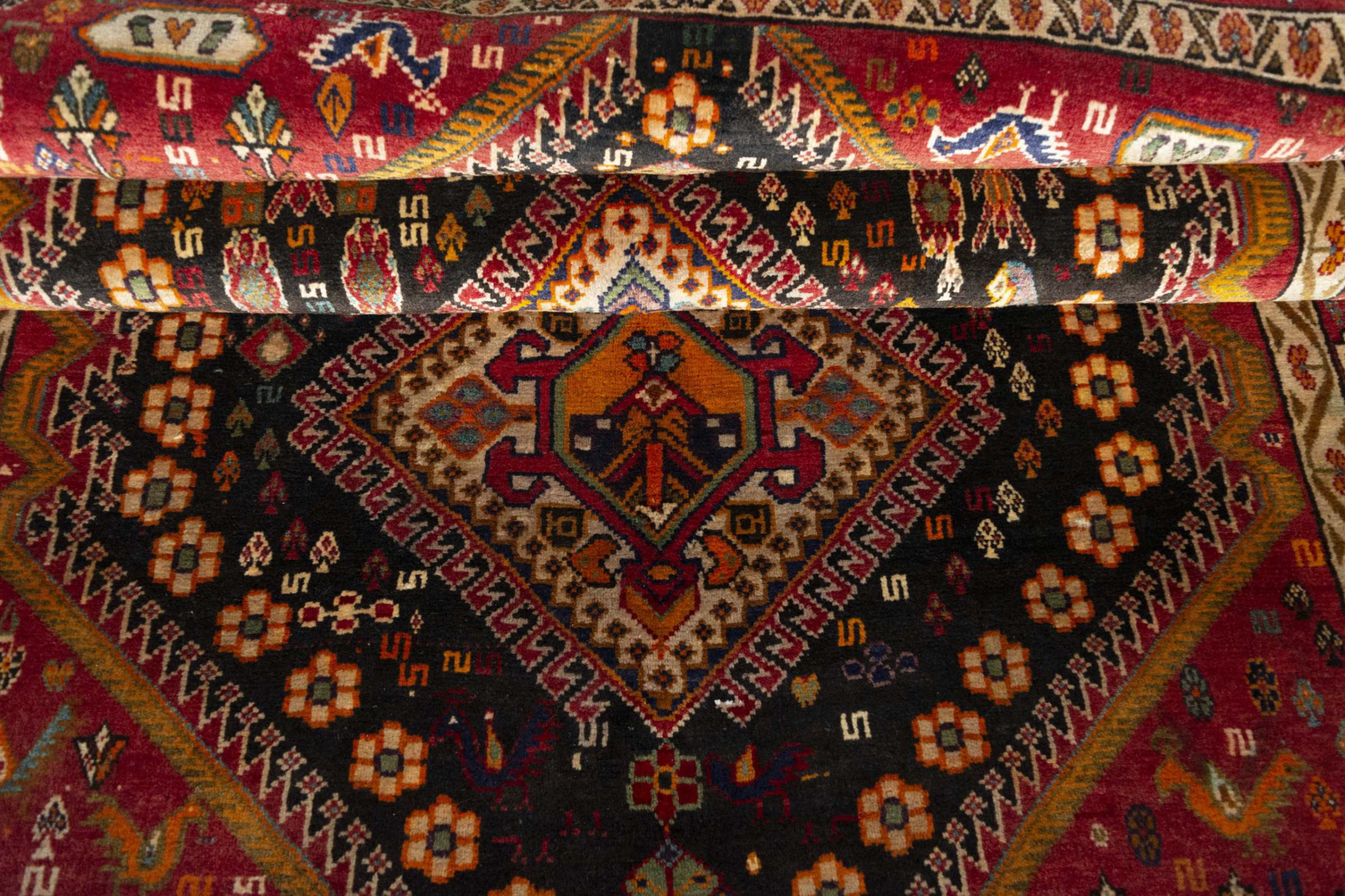 Shiraz 251x147 ID208533  NainTrading: Oriental Carpets in 240x170