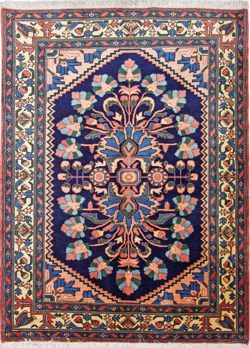Persian Rug Bakhtiari Baba Heydar 6'8"x4'11" 6'8"x4'11", Persian Rug Knotted by hand