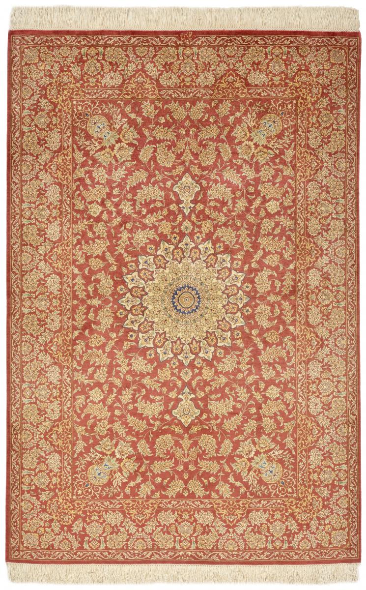 Tapis persan Ghom Soie 4'11"x3'4" 4'11"x3'4", Tapis persan Noué à la main