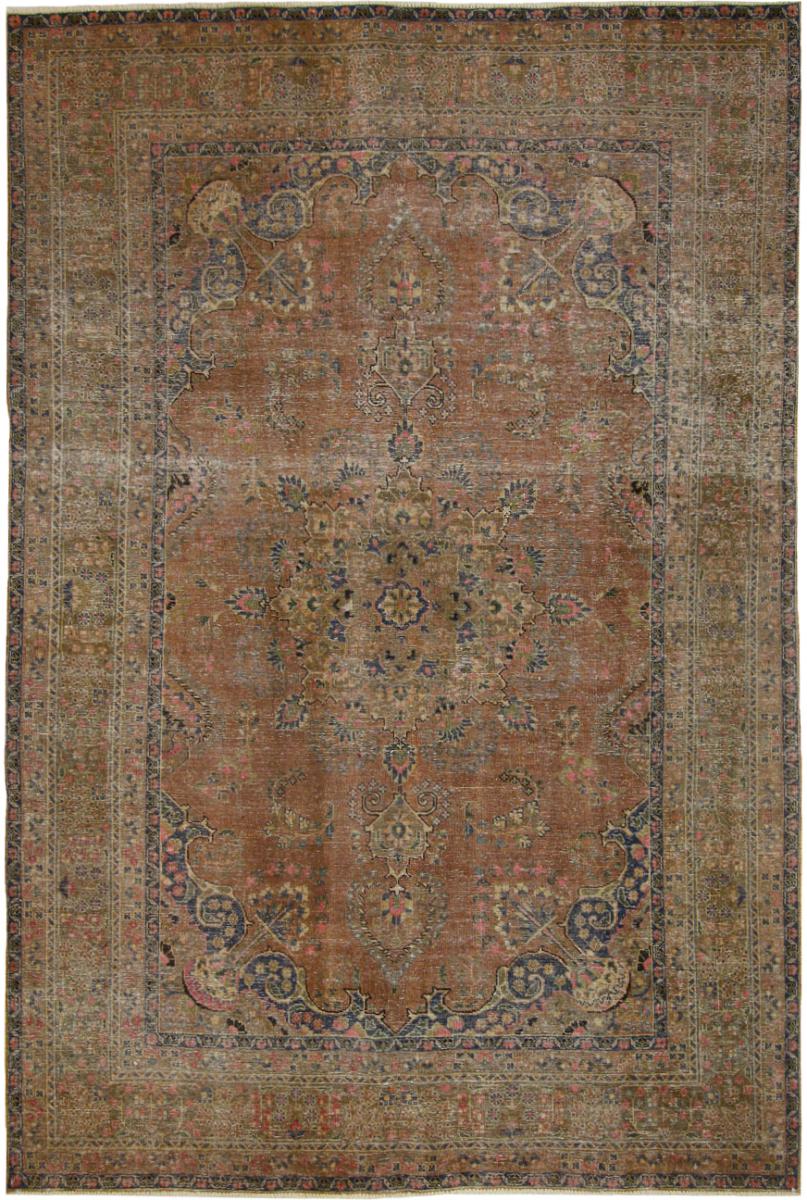 Persian Rug Vintage 9'6"x6'4" 9'6"x6'4", Persian Rug Knotted by hand