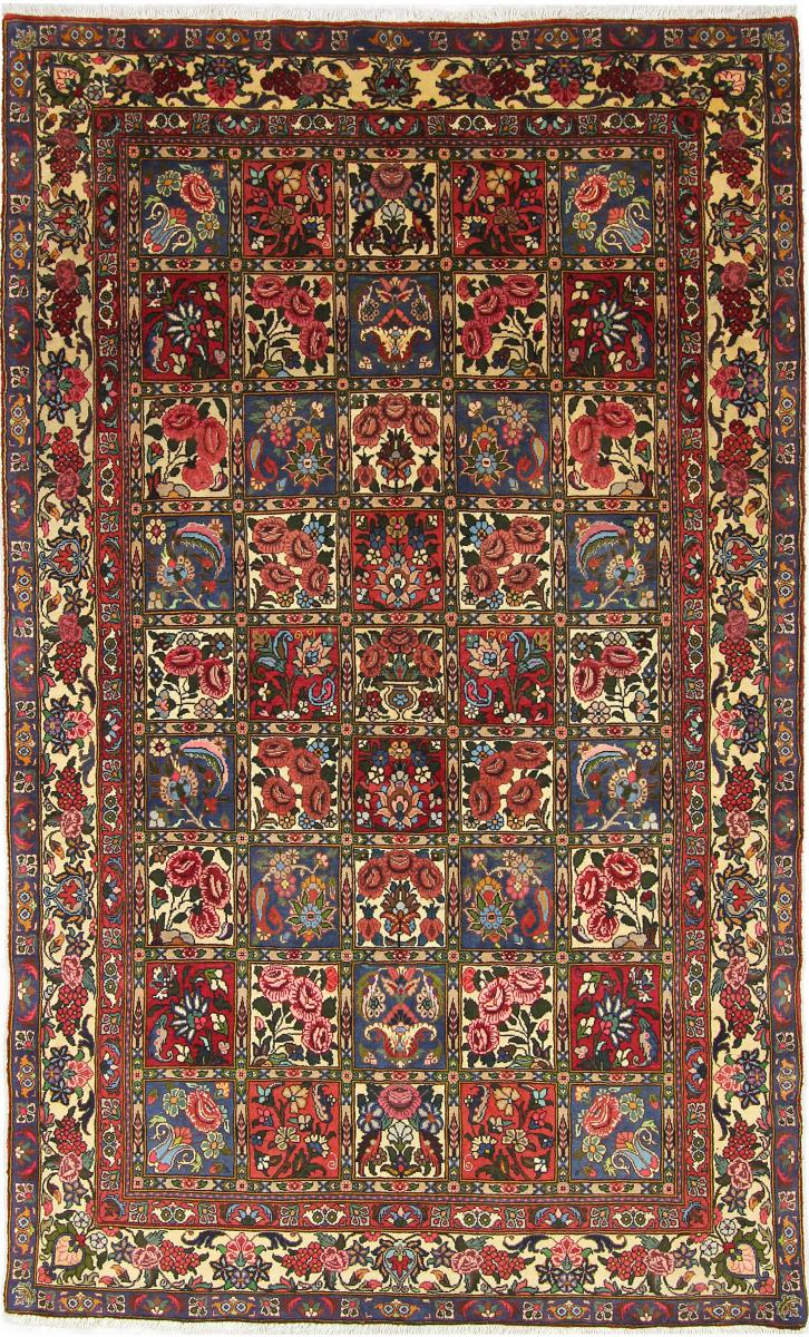 Persian Rug Bakhtiari Sherkat 8'3"x5'0" 8'3"x5'0", Persian Rug Knotted by hand