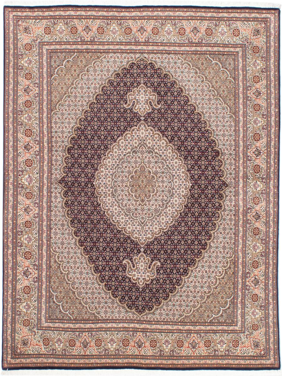 Persian Rug Tabriz 50Raj 6'9"x5'1" 6'9"x5'1", Persian Rug Knotted by hand