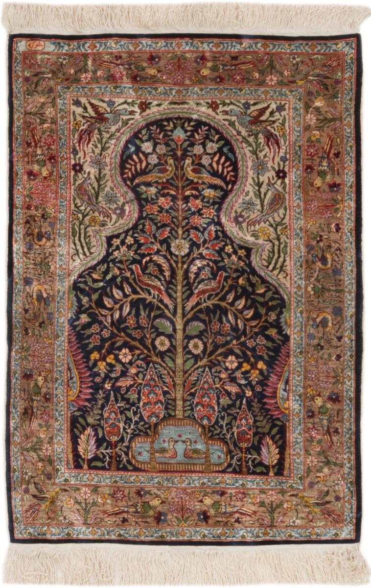  Hereke Silk 3'1"x2'2" 3'1"x2'2", Persian Rug Knotted by hand