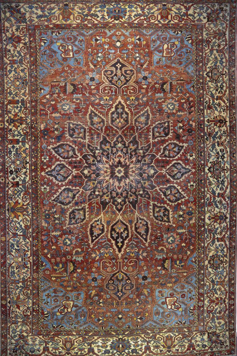 Persian Rug Bakhtiari 587x381 587x381, Persian Rug Knotted by hand