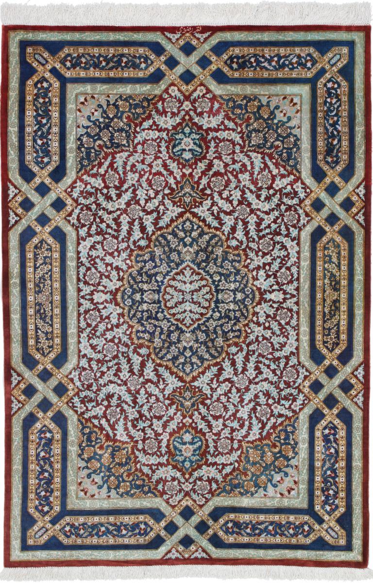 Persian Rug Qum Silk 4'10"x3'3" 4'10"x3'3", Persian Rug Knotted by hand