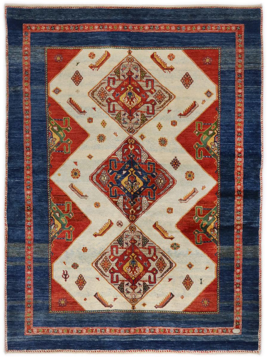 Persian Rug Persian Gabbeh Loribaft 7'3"x5'5" 7'3"x5'5", Persian Rug Knotted by hand