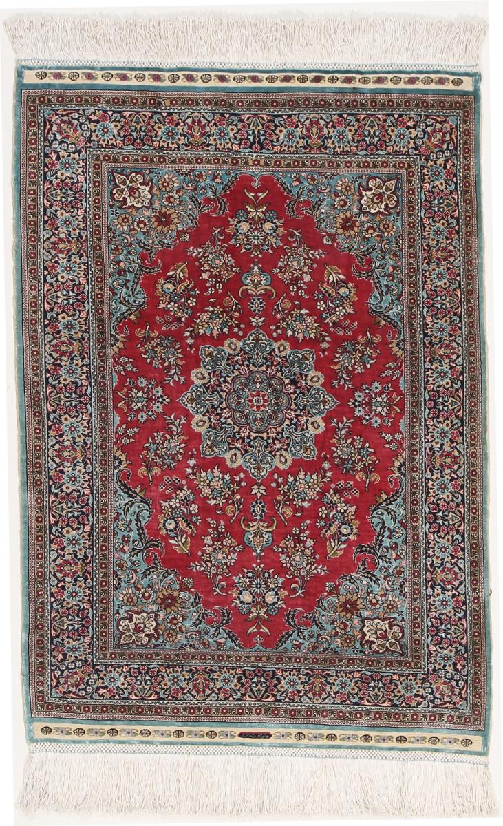  Hereke Silk 2'6"x1'9" 2'6"x1'9", Persian Rug Knotted by hand