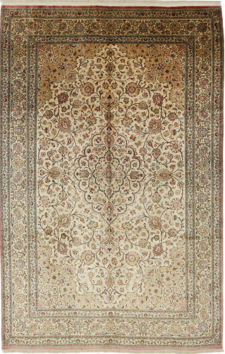 Persian Rug Qum Silk 10'6"x6'11" 10'6"x6'11", Persian Rug Knotted by hand