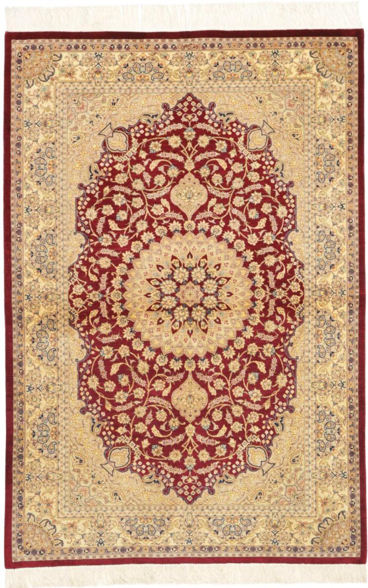 Persian Rug Qum Silk 4'11"x3'2" 4'11"x3'2", Persian Rug Knotted by hand