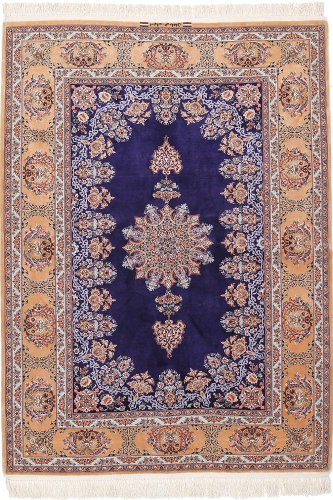 Persian Rug Isfahan Silk Warp 5'10"x4'6" 5'10"x4'6", Persian Rug Knotted by hand