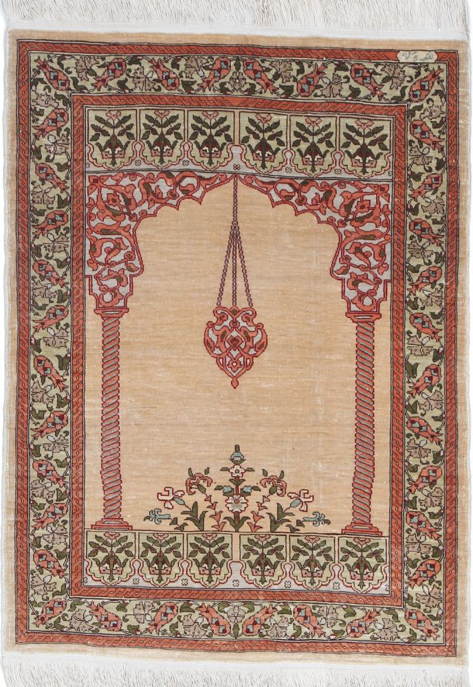  Hereke Silk 2'4"x1'9" 2'4"x1'9", Persian Rug Knotted by hand
