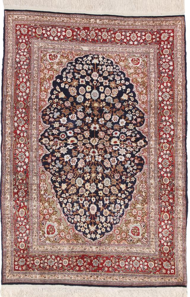  Hereke Silk 3'6"x2'5" 3'6"x2'5", Persian Rug Knotted by hand