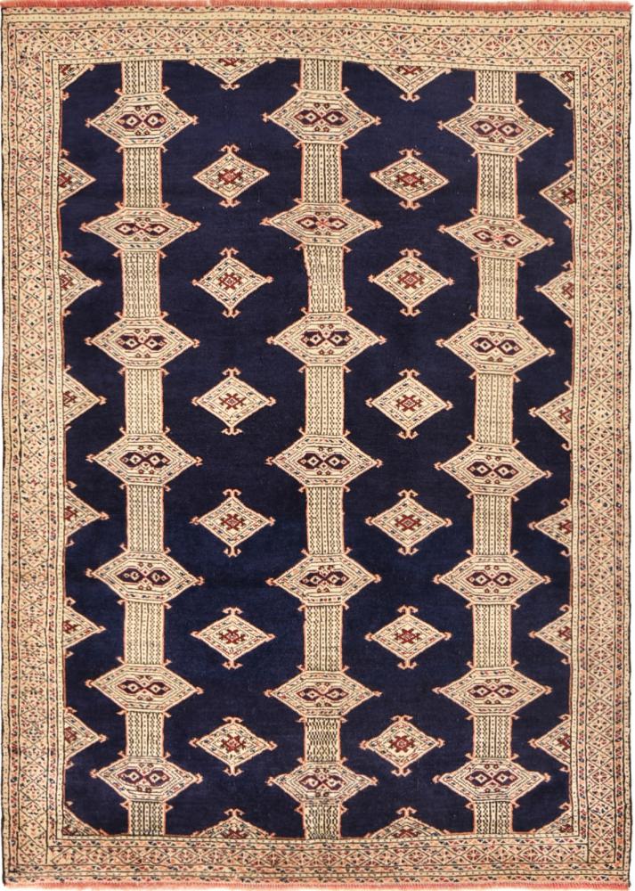 Persian Rug Turkaman 5'8"x4'0" 5'8"x4'0", Persian Rug Knotted by hand