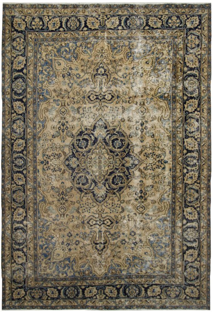 Persian Rug Vintage 9'6"x6'6" 9'6"x6'6", Persian Rug Knotted by hand