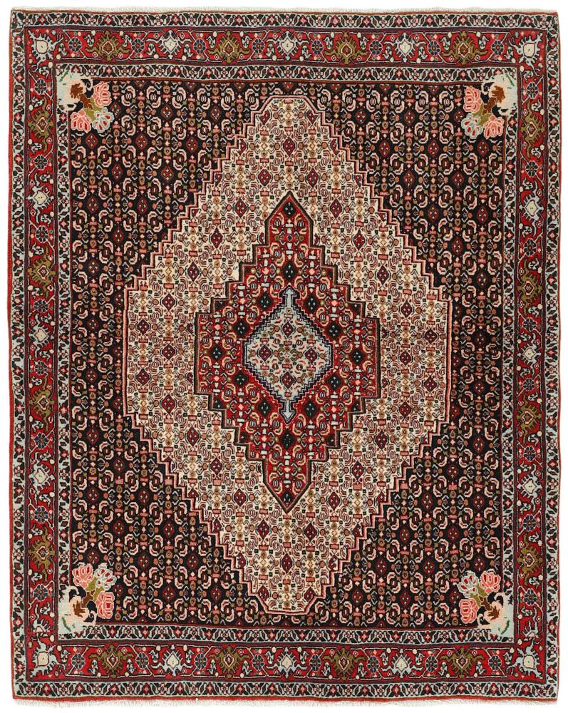 Persian Rug Senneh 5'3"x4'2" 5'3"x4'2", Persian Rug Knotted by hand