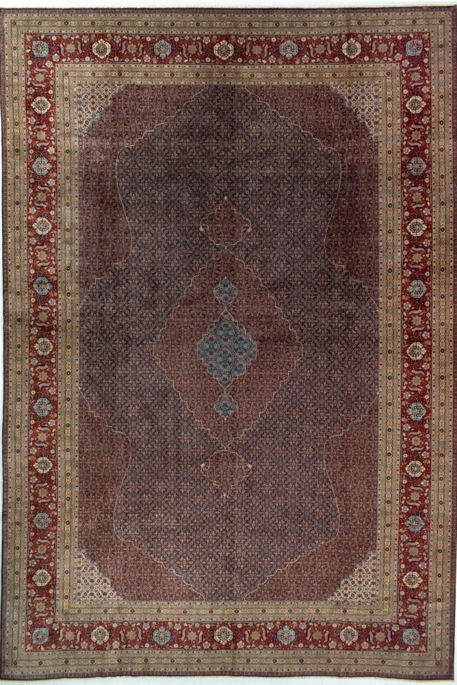 Persian Rug Tabriz Antique 19'6"x13'2" 19'6"x13'2", Persian Rug Knotted by hand