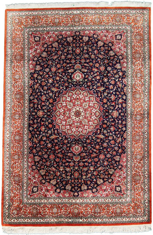 Persian Rug Qum Silk 6'7"x4'4" 6'7"x4'4", Persian Rug Knotted by hand