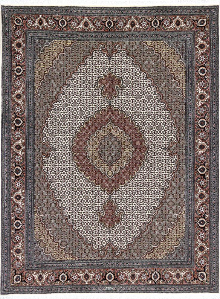 Persian Rug Tabriz Mahi 6'7"x4'11" 6'7"x4'11", Persian Rug Knotted by hand