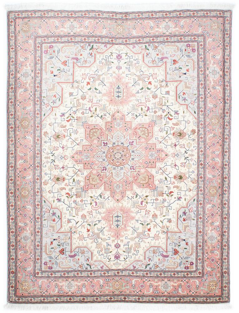 Persian Rug Tabriz 50Raj 6'7"x4'11" 6'7"x4'11", Persian Rug Knotted by hand