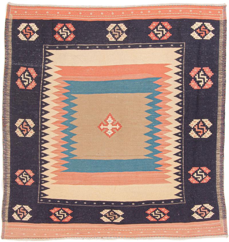 Tappeto persiano Kilim Fars 136x131 136x131, Tappeto persiano Tessuto a mano