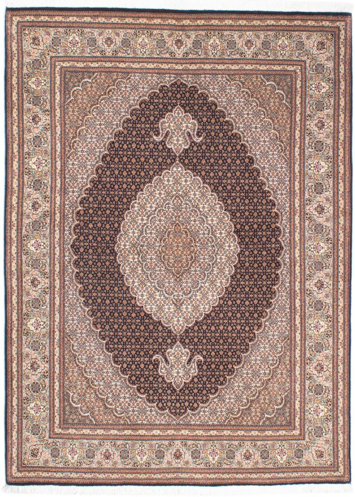 Persian Rug Tabriz 50Raj 6'9"x4'11" 6'9"x4'11", Persian Rug Knotted by hand