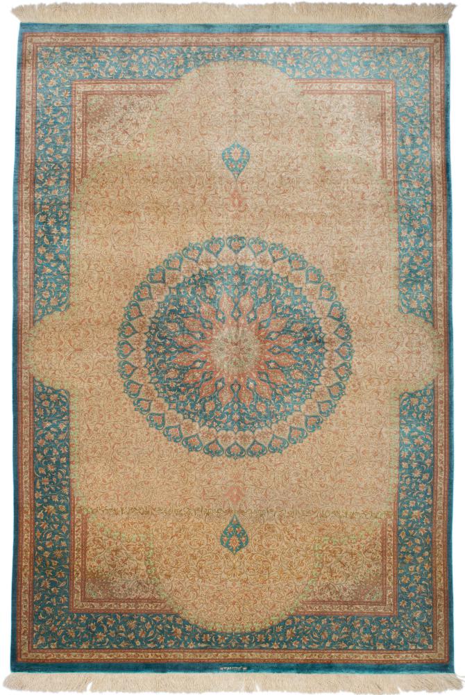Persian Rug Qum Silk 6'7"x4'5" 6'7"x4'5", Persian Rug Knotted by hand