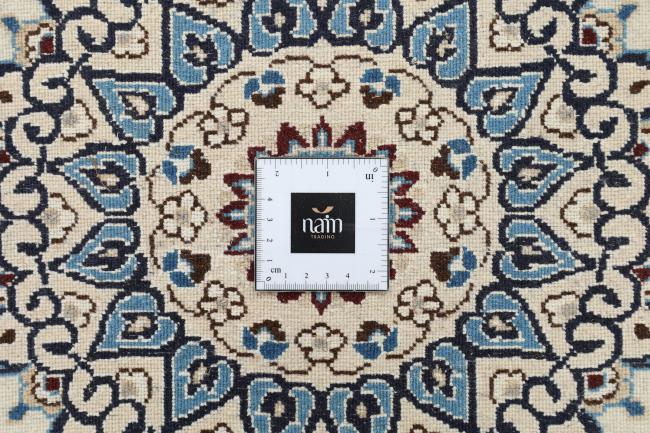 UNIQRUGS Handknotted Nain 9La Rug 4'3x3'0 Dunkelgrau/Beige (Wool, Iran/Persia)
