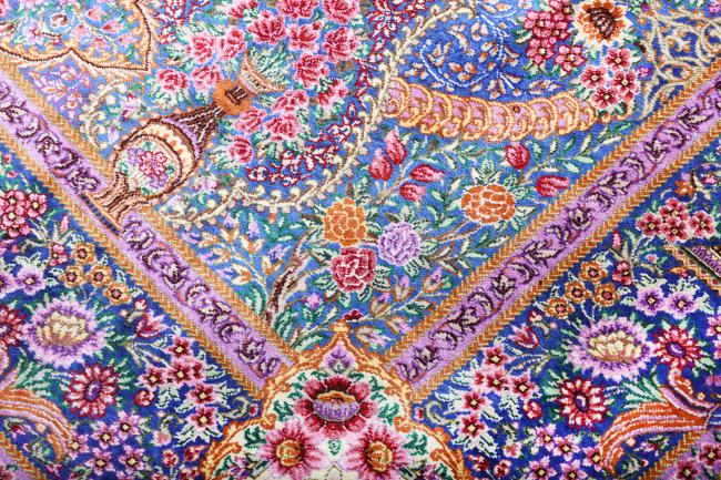 Qum Silk Signed - 6