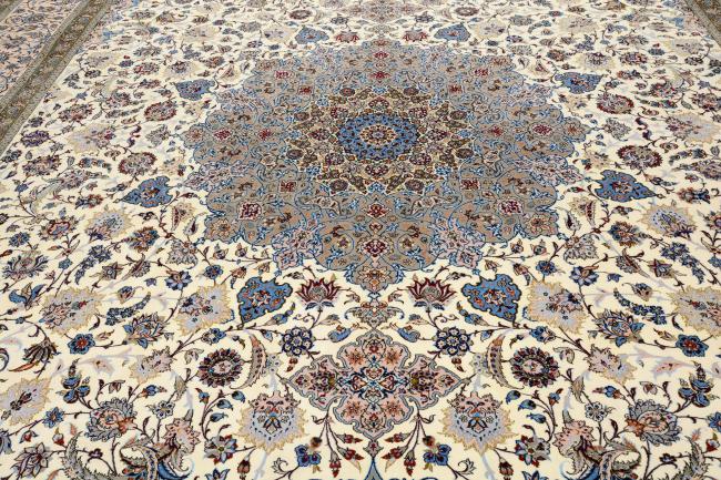 Isfahan Silkerenning - 14