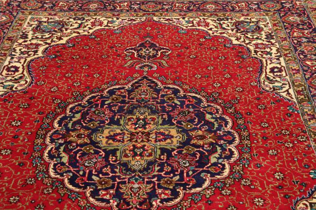 A Persian Tabriz carpet, No. 164371 200x310cm 