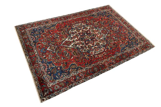 Bakhtiar Antique - 1