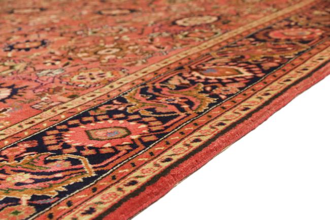 Malayer 301x209 ID170010 | NainTrading: Oriental Carpets in 300x200