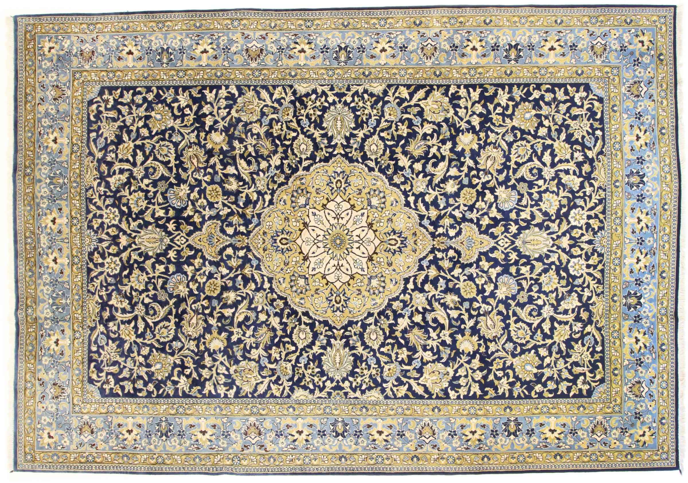Ковры кум короля. Персидский ковер фотообои. Иранские ковры для гостиной. Ковер Восточный Италия 17 век. Ковер Ragolle Ghom 61329/6929.
