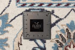Naim - 10